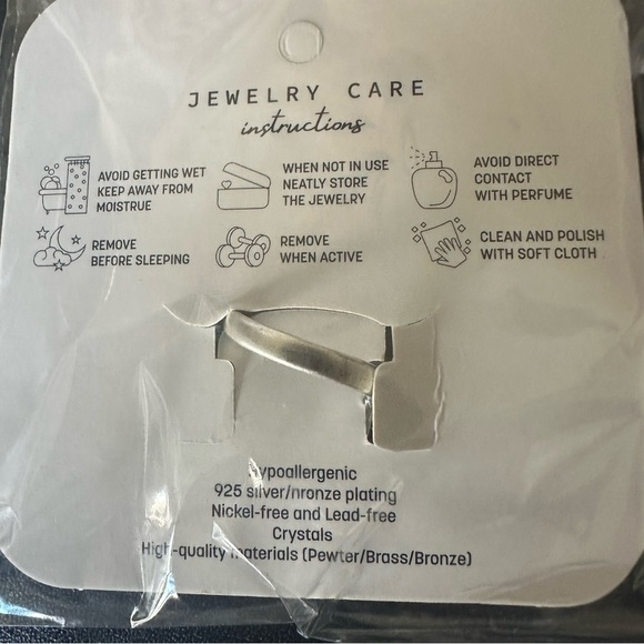 Silver Leaf Adjustable Ring Handcrafted Brass, 925 Silver-Plated, Hypoallergenic - Picture 4 of 7